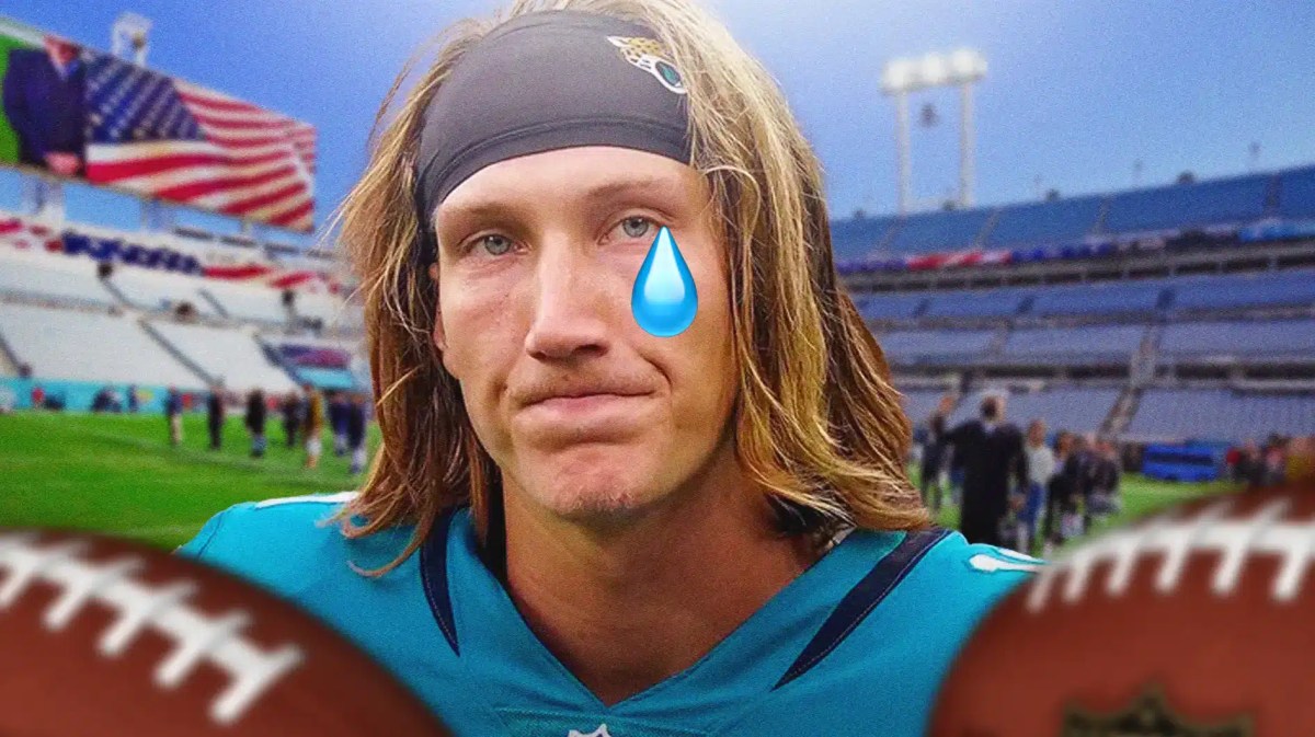 Jaguars' Trevor Lawrence shedding a tear due to injury