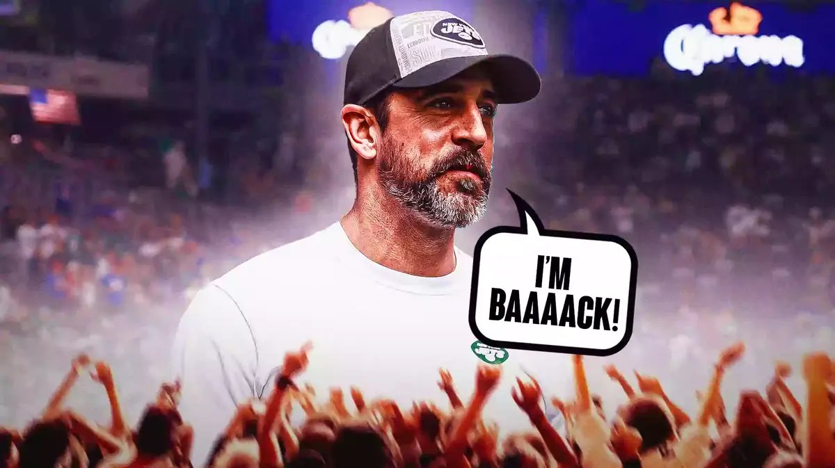 IMAGE: Aaron Rodgers smiling with speech bubble, “I’m Baaaack!”