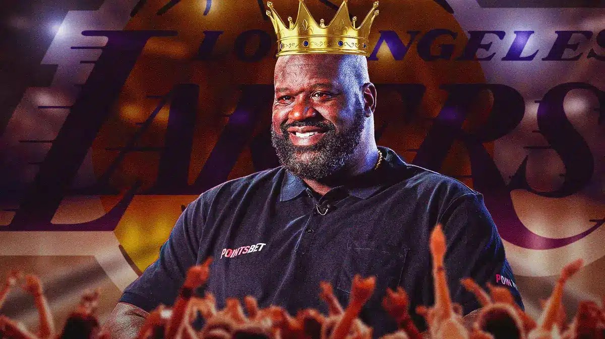 Shaq with a corwn on his head
