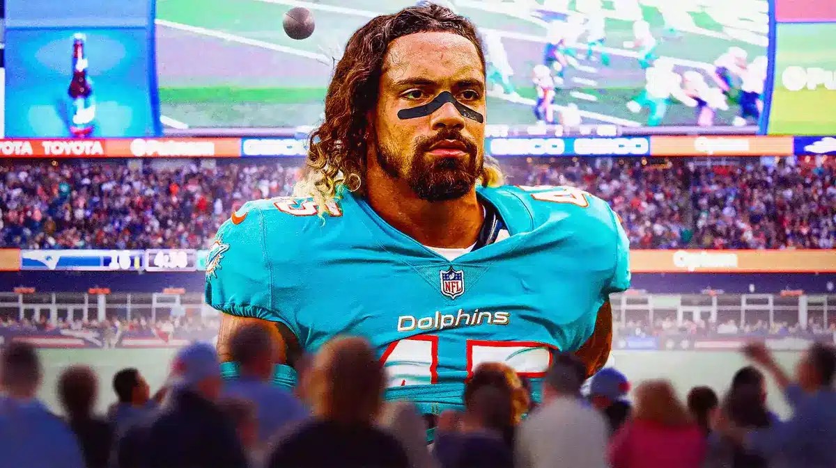 Dolphins linebacker Duke RIley