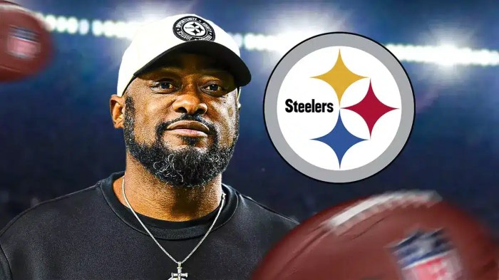 Pittsburgh Steelers head coach Mike Tomlin