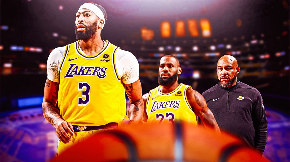 Lakers' Anthony Davis, LeBron James and head coach Darvin Ham
