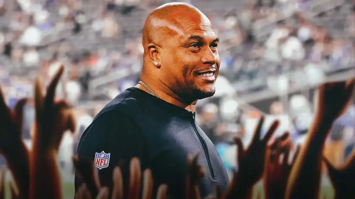 Antonio Pierce wants the Raiders to keep pressing as their Thursday Night Football matchup vs. the Chargers winds down.