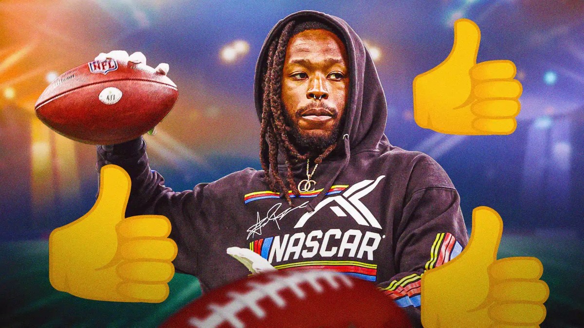 Saints' Alvin Kamara with thumbs up emojis all around him