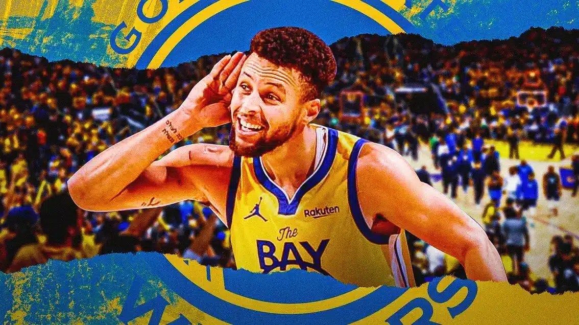 Warriors' Stephen Curry cupping his ear like Hulk Hogan