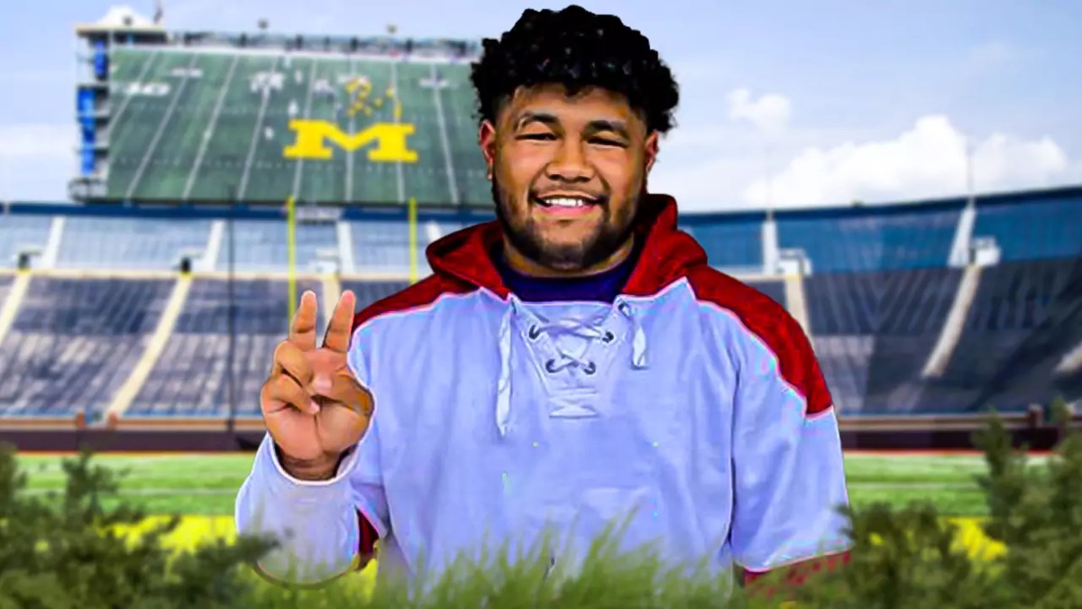 Michigan football, Wolverines, USC football, Michigan football recruiting, Deyvid Palepale, Deyvid Palepale with Michigan Football stadium in the background