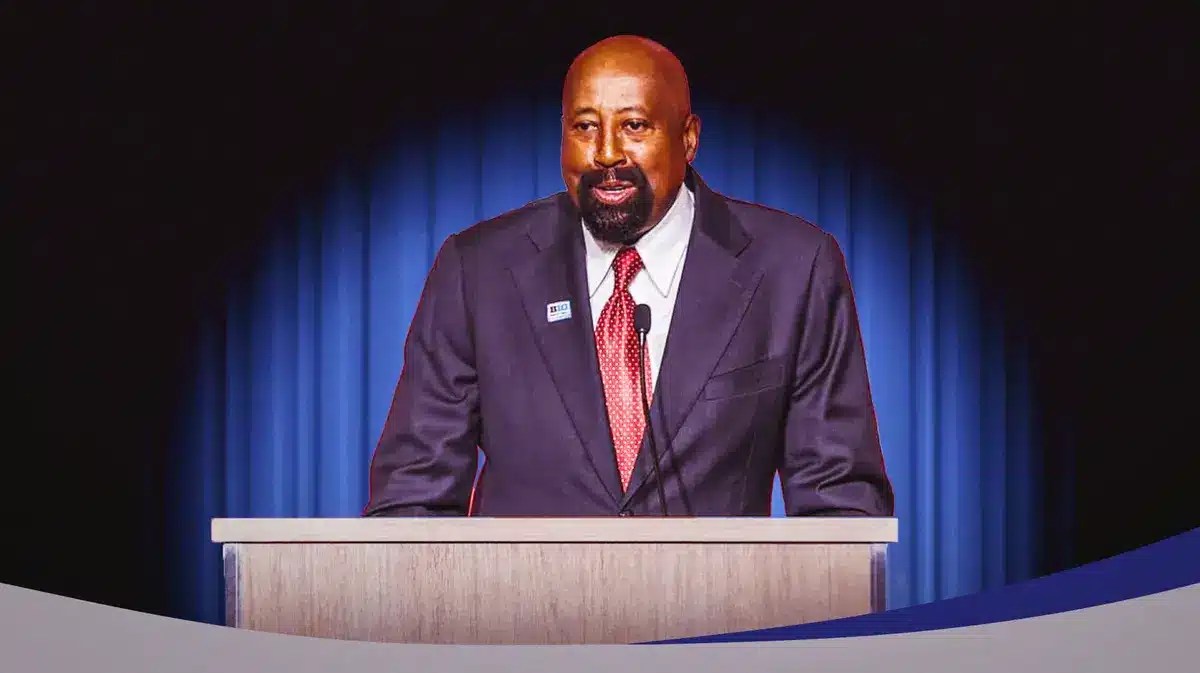 Indiana basketball coach Mike Woodson