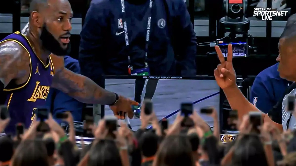 lebron james lakers
