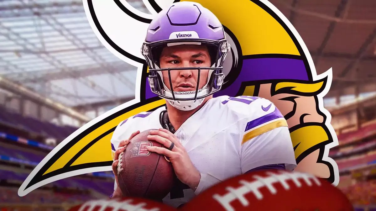 Photo: Nick Mullens in Vikings uniform in the Bengals stadium