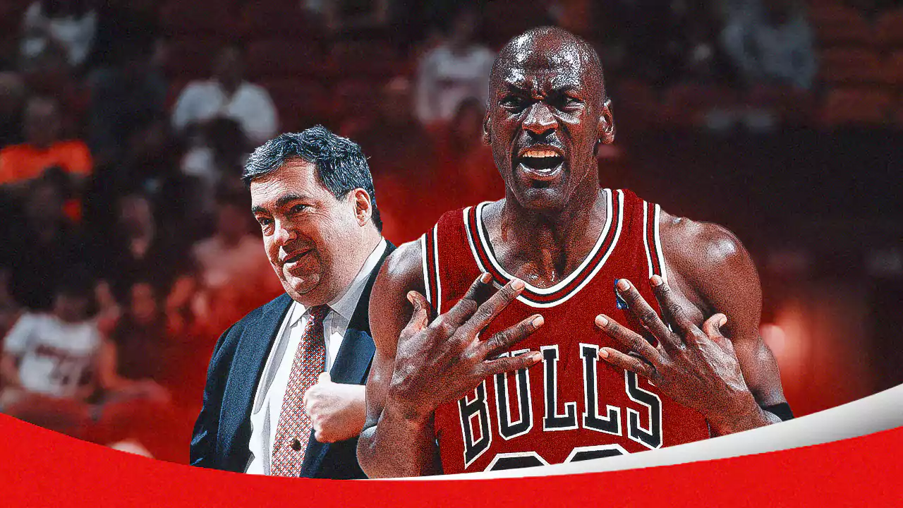 NBA fans rip Bulls fans for booing Jerry Krause while wife is in attendance  at Ring of Honor