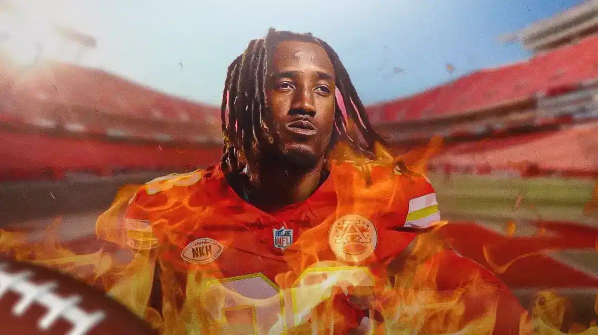 Chiefs cornerback L'Jarius Sneed on fire