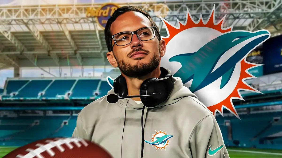 Mike McDaniel knows the Dolphins might need to make some changes to improve
