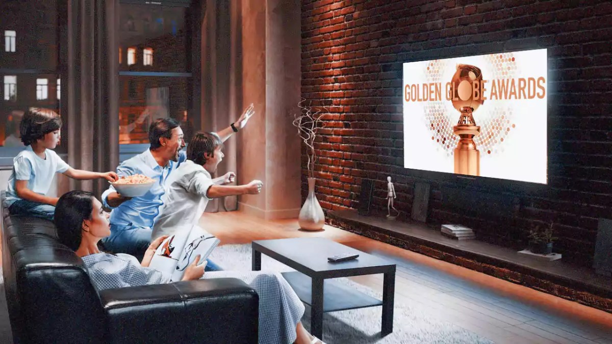 An audience is seen watching The Golden Globes.