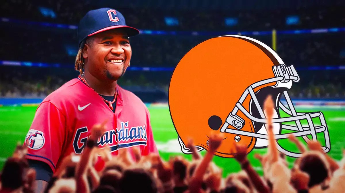 Jose Ramirez shows his Cleveland spirit with pro-Browns message