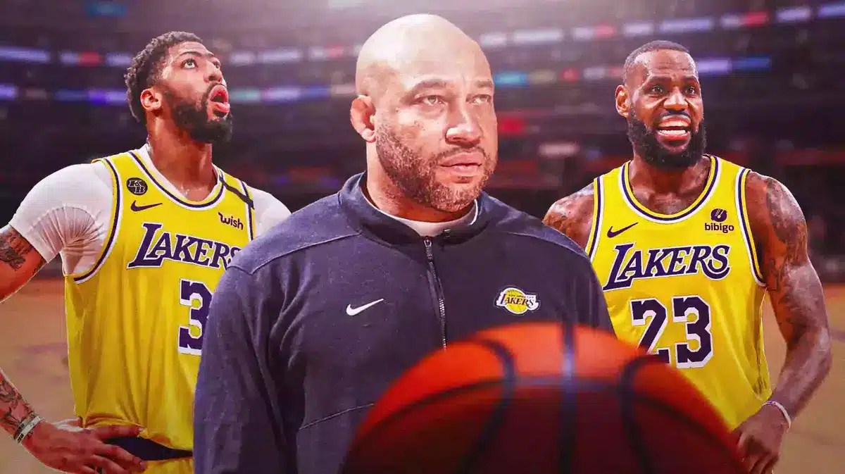 Lakers' Darvin Ham in front. Lakers' LeBron James, Lakers' Anthony Davis behind him.