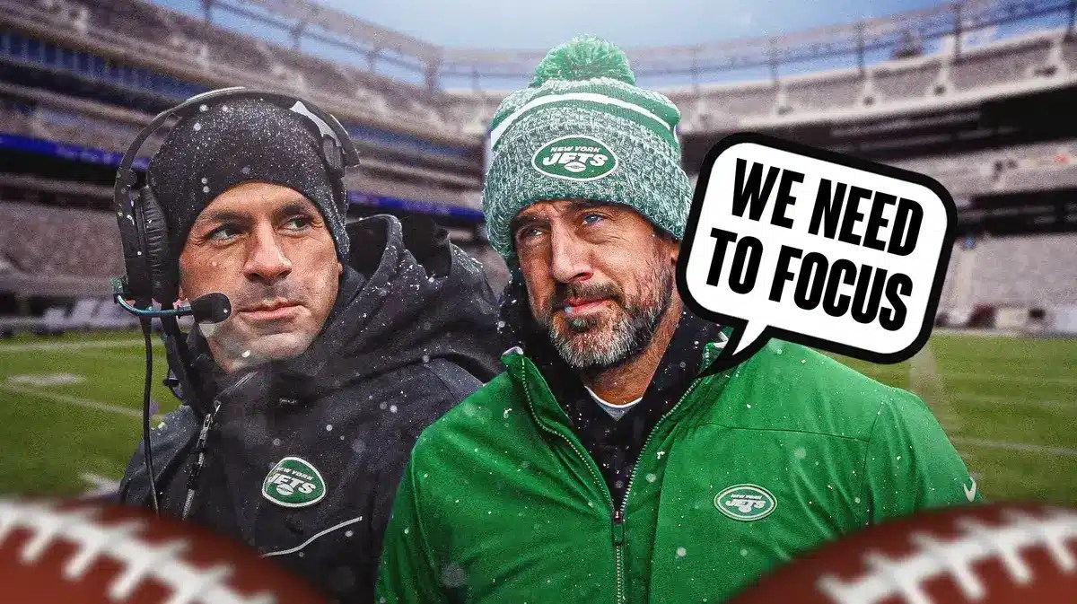 Aaron Rodgers saying “We need to focus” next to Robert Saleh