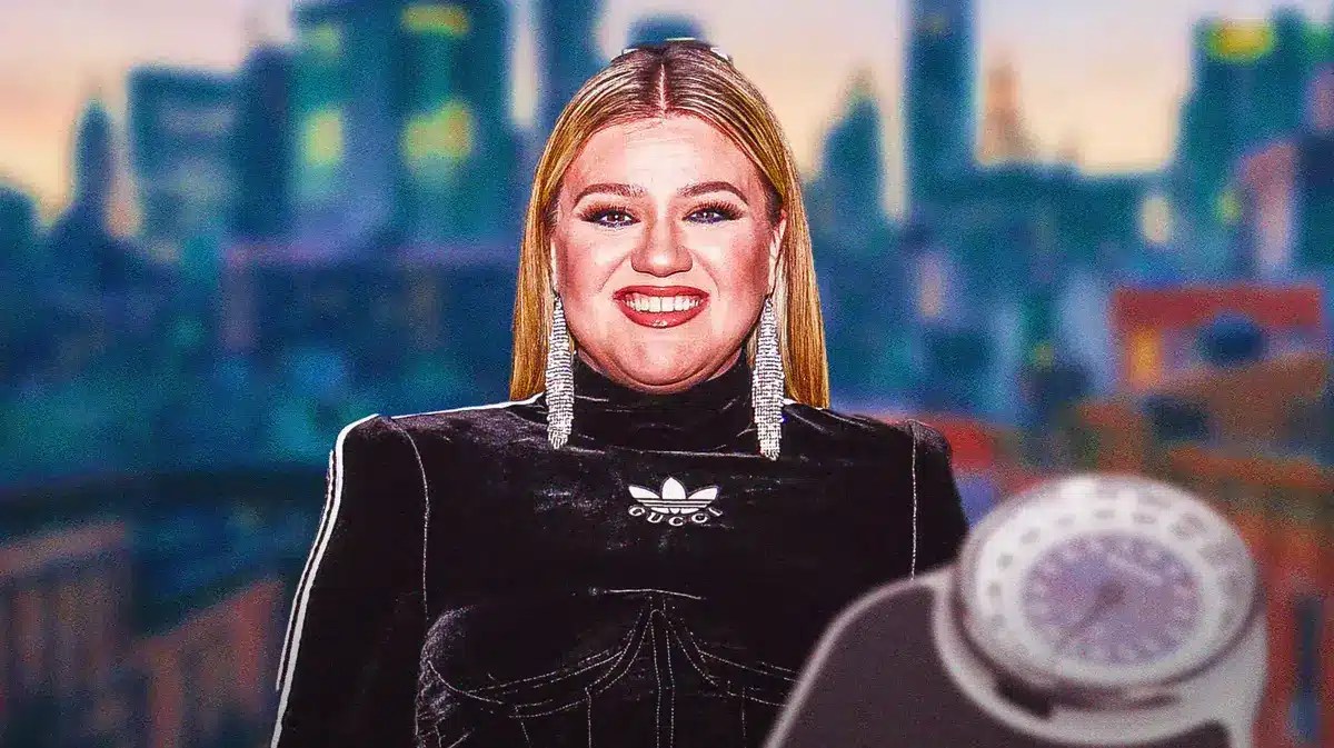 Kelly Clarkson with a city behind her.