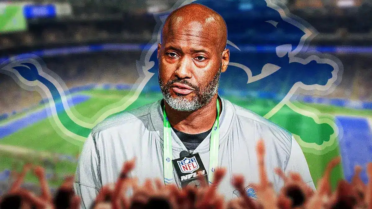 After an outstanding season, Lions GM Brad Holmes wins the Executive of the Year award from the Pro Football Writers of America.