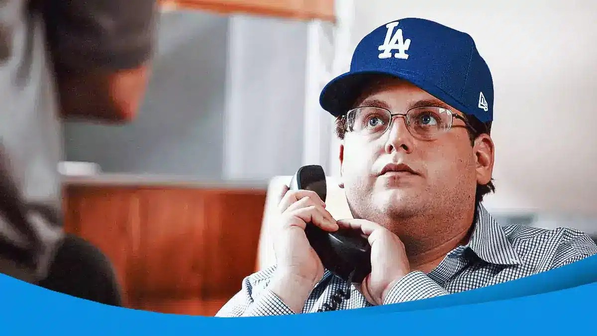 Jonah Hill in Moneyball but with a blue Dodgers cap