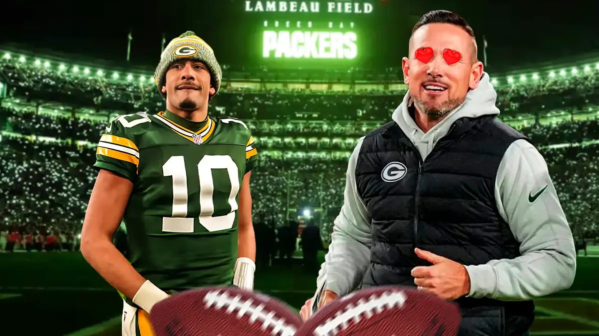 Packers coach Matt LaFleur making heart eyes at Jordan Love.