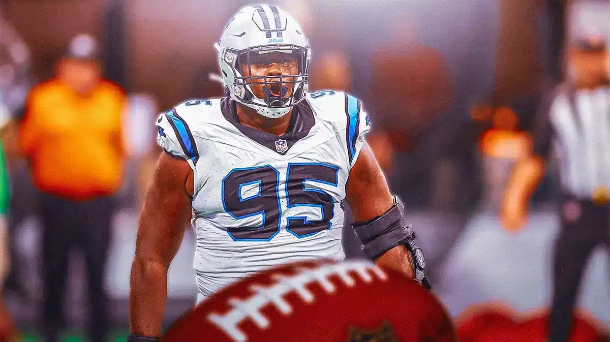 Panthers DT Derrick Brown