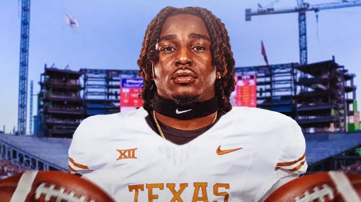Texas football wide receiver Silas Bolden