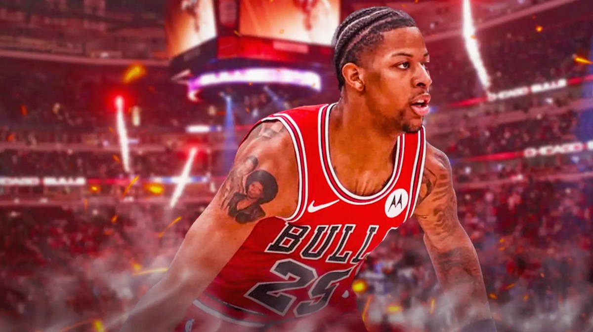 Bulls, Raptors, Billy Donovan, Dalen Terry, Dalen Terry injury, Dalen Terry in Bulls uniform with Bulls arena in the background