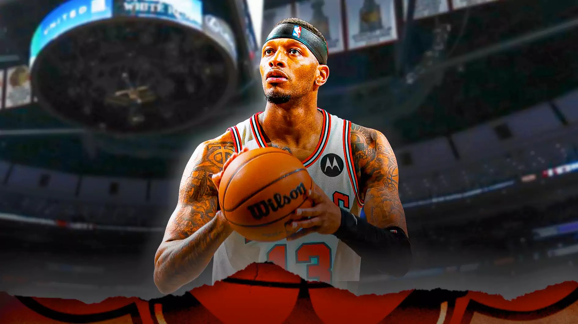 Bulls, Torrey Craig injury, Torrey Craig, Torrey Craig Bulls, Billy Donovan, Torrey Craig in Bulls uni with Bulls arena in the background