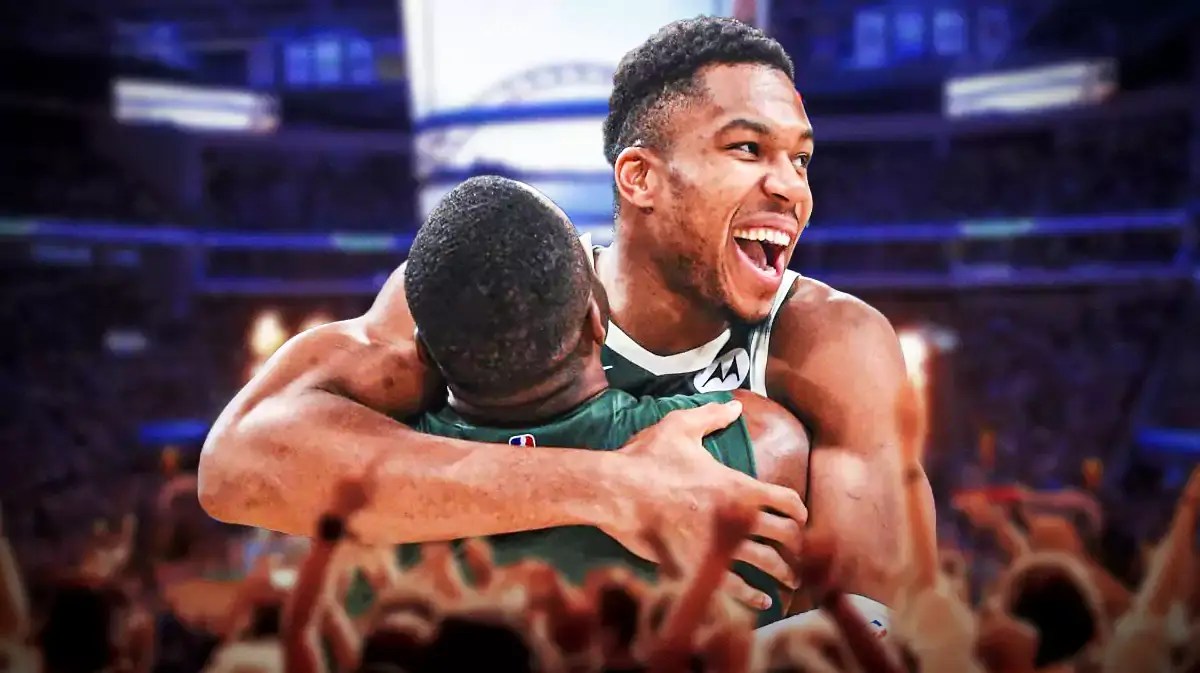 Giannis and Thanasis Antetokounmpo in front of Knicks fans