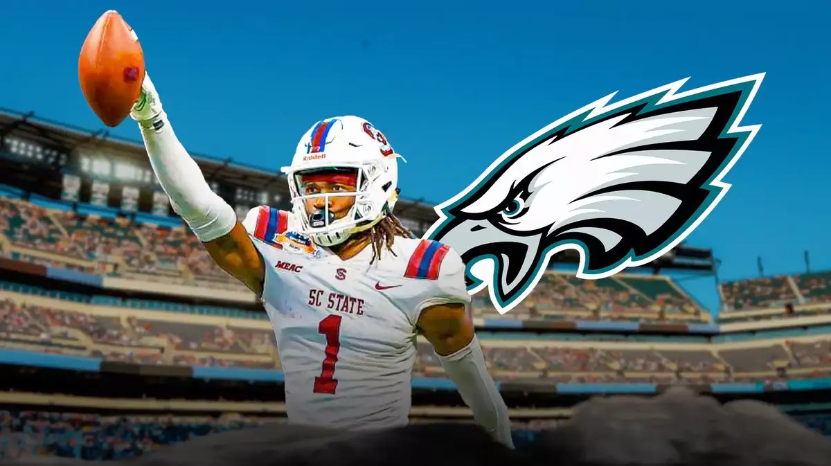 Former South Carolina State star wide receiver Shaq Davis signed a reserve/future deal with the Philadelphia Eagles.