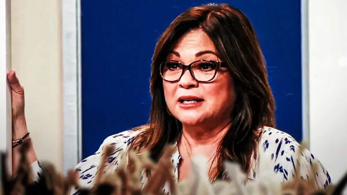 Valerie Bertinelli with fans.