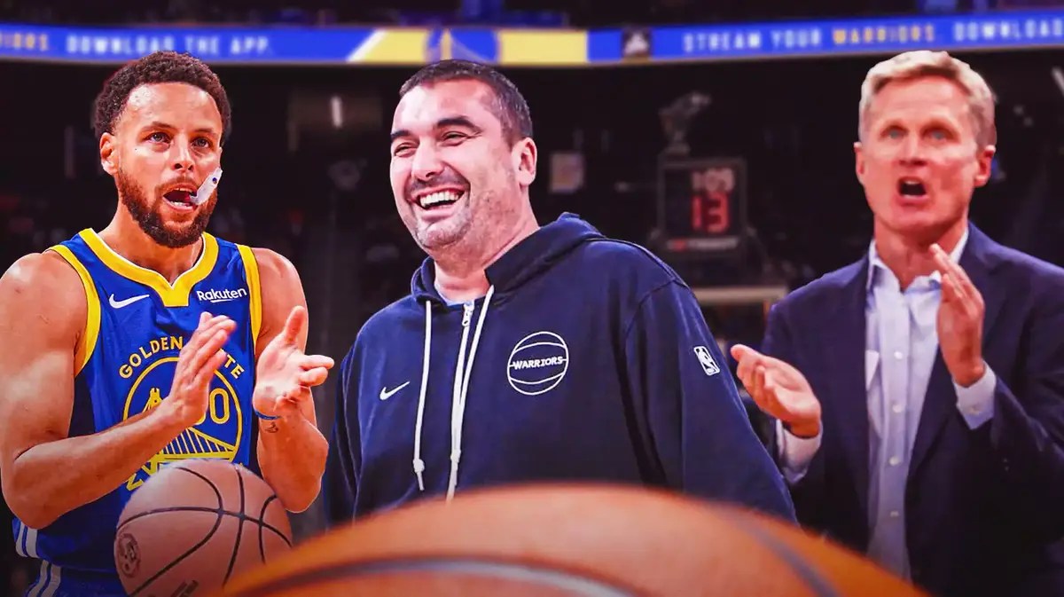 Warriors Dejan Milojevic with Stephen Curry and Steve Kerr before Hawks game