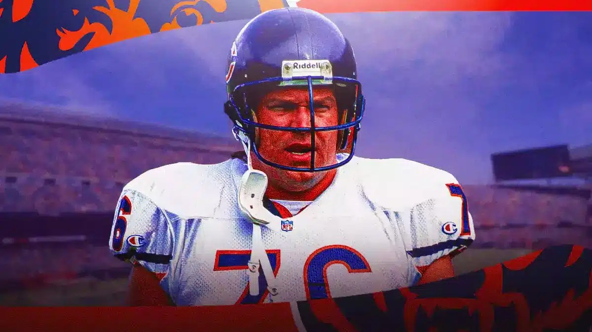 Steve McMichael battling pneumonia and is admitted to ER