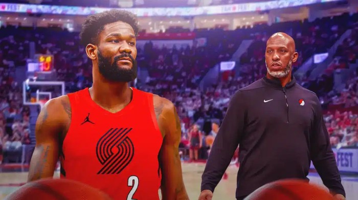 Deandre Ayton in Portland Trail Blazers Jersey, Chauncey Billups in coaching uniform