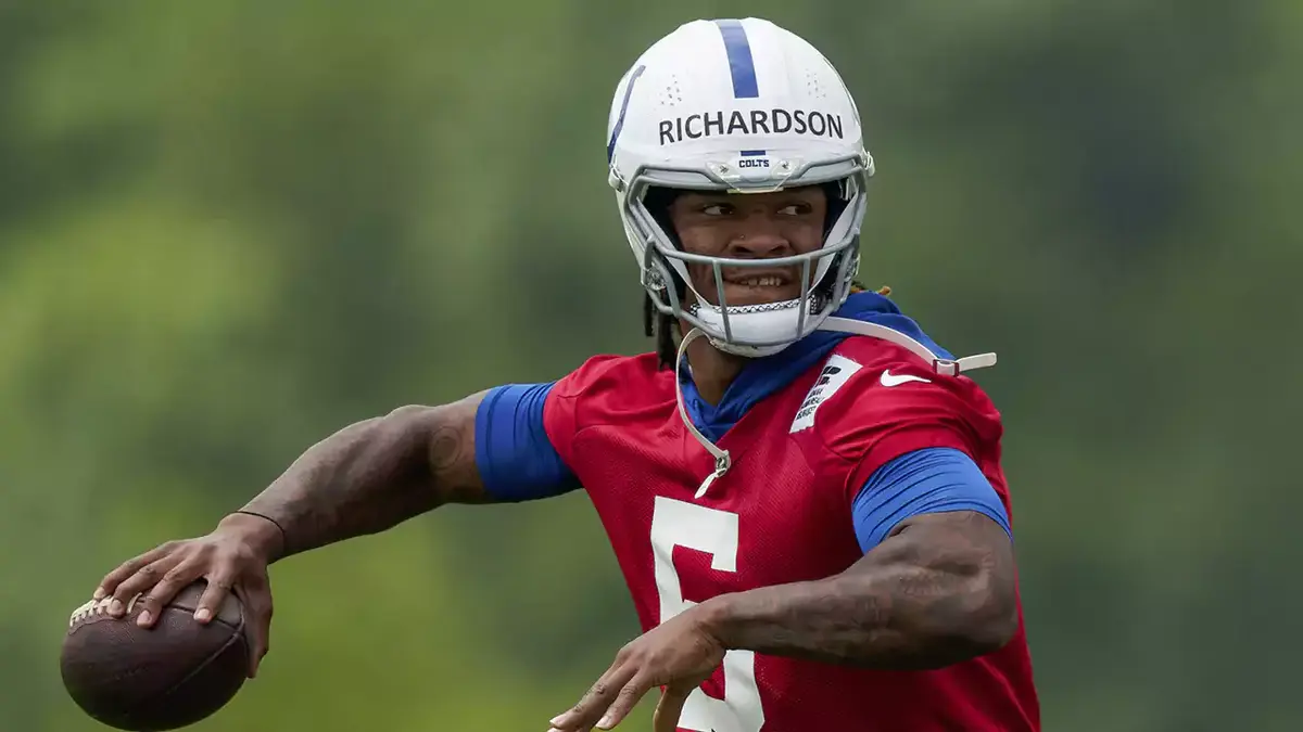 Indianapolis Colts quarterback Anthony Richardson (5) works through passing drills Wednesday, June 14, 2023, during mandatory minicamp at the Indiana Farm Bureau Football Center in Indianapolis.