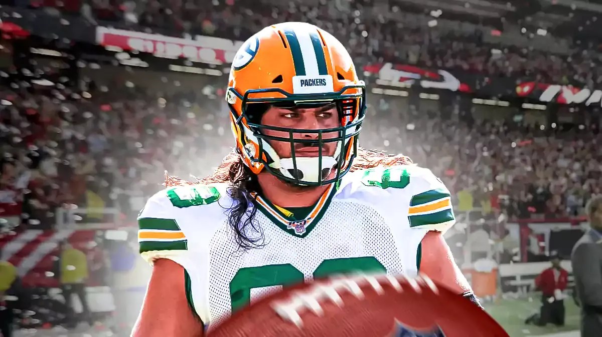 David Bakhtiari (Packers) looking serious