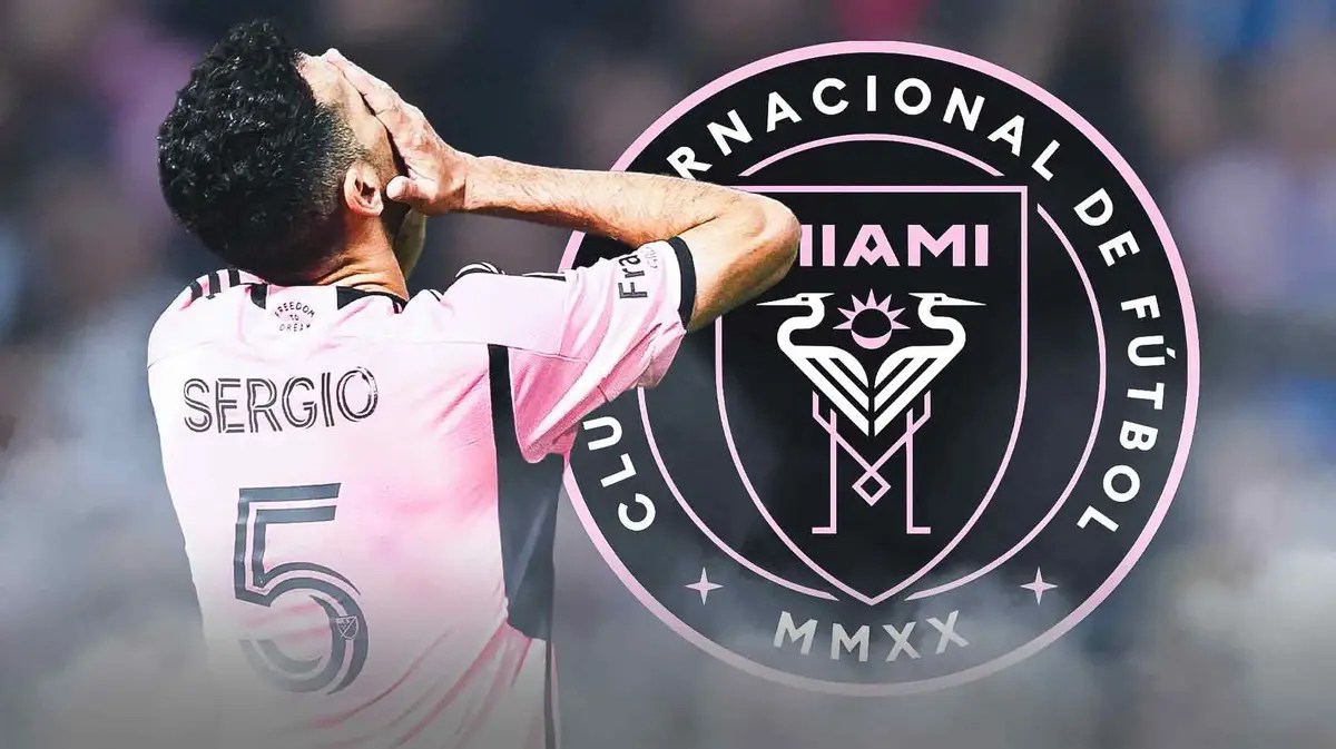 Sergio Busquets injured in front of the Inter Miami logo