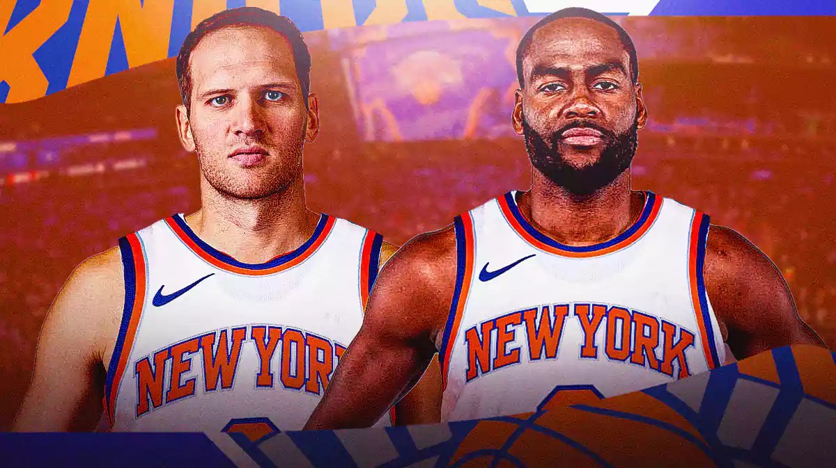 Bojan Bogdanovic and Alec Bucks in Knicks jerseys with the Knicks arena in the background, Pistons