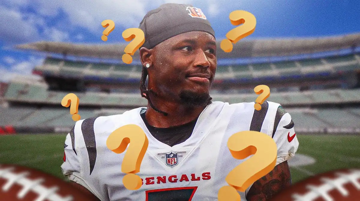 Tee Higgins surrounded by question marks (Cincinnati Bengals)