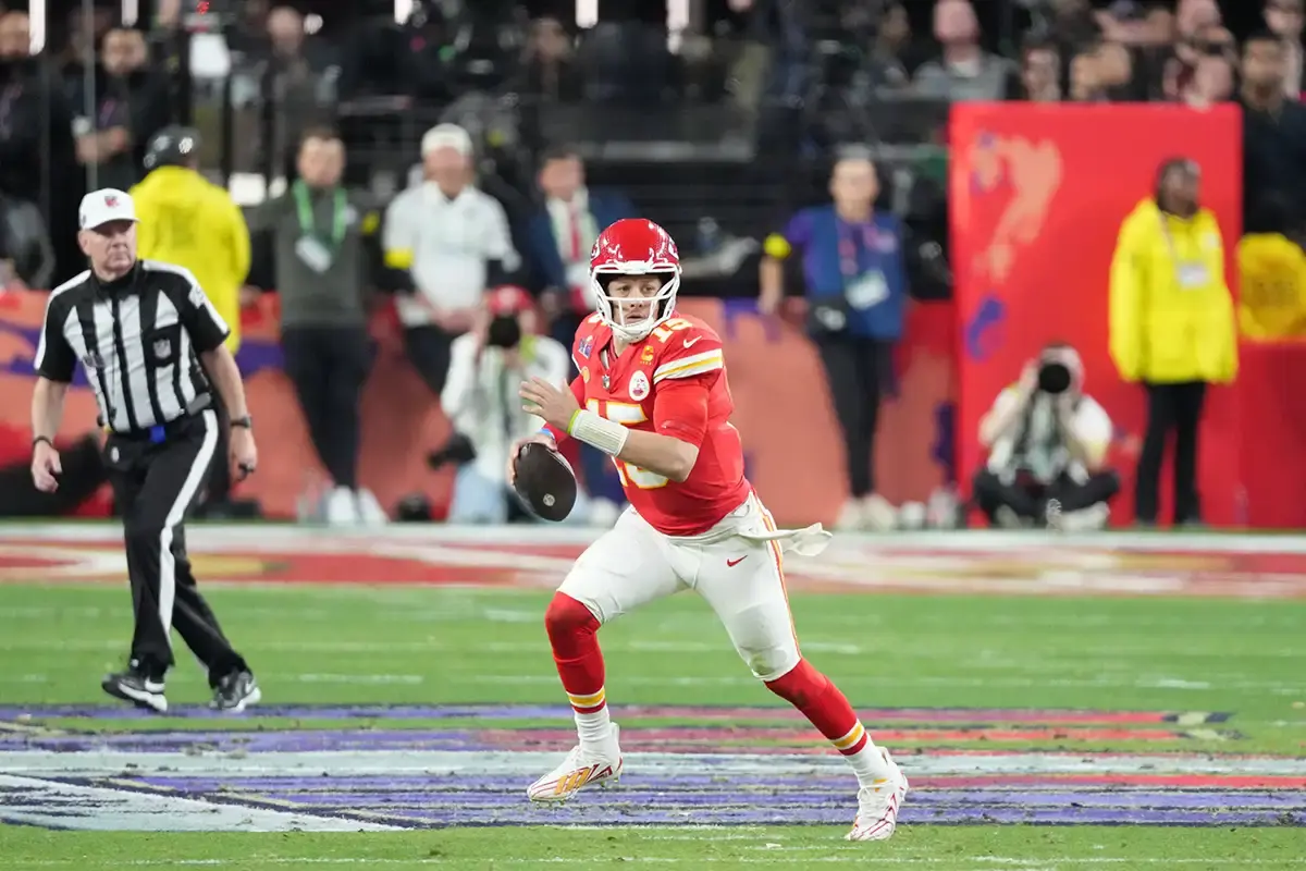 Kansas City Chiefs quarterback Patrick Mahomes (15) looks to pass the ball against the San Francisco 49ers during the second quarter of Super Bowl LVIII at Allegiant Stadium. 