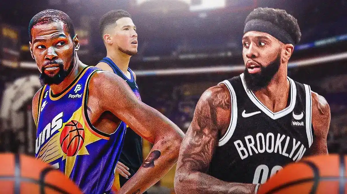Royce O'Neale next to Kevin Durant and Devin Booker