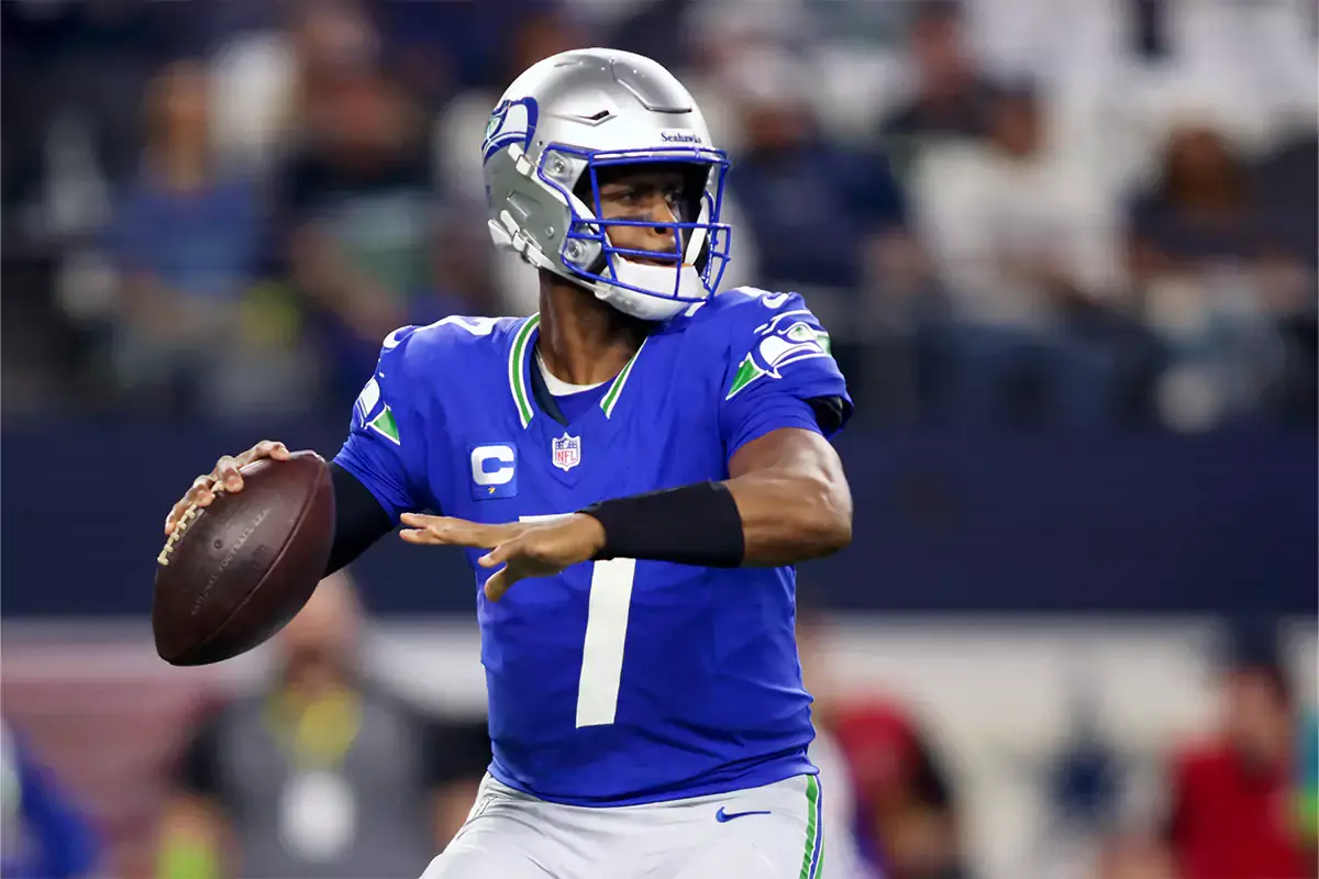 Seattle Seahawks quarterback Geno Smith (7) looks to pass against the Dallas Cowboys during the first half at AT&T Stadium.