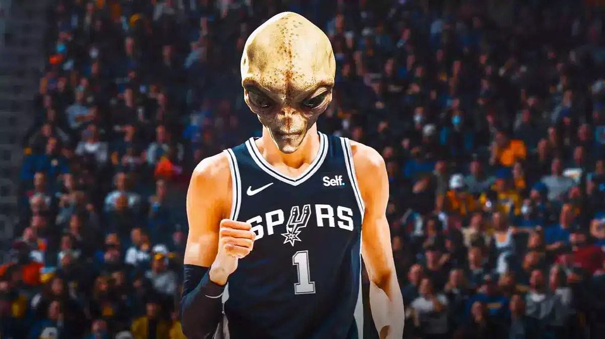 Spurs' Victor Wembanyama as an Alien
