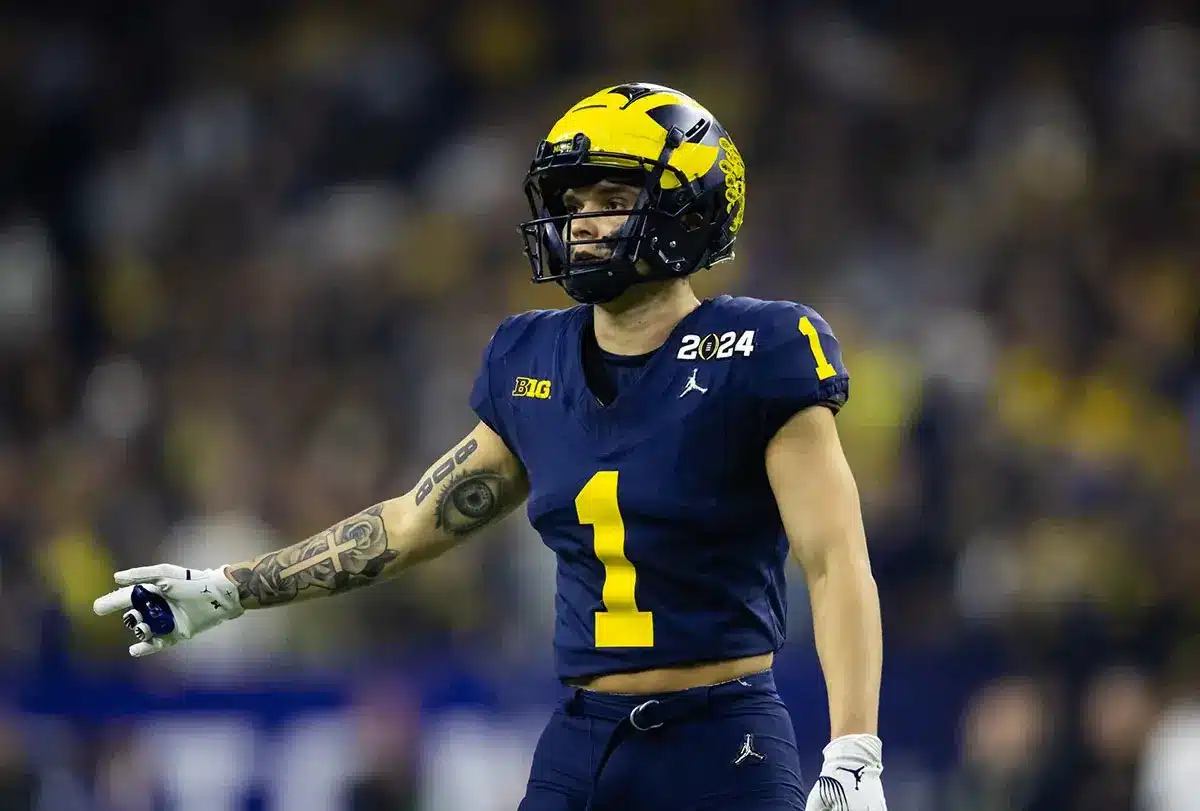 Michigan Wolverines wide receiver Roman Wilson (1) against the Washington Huskies during the 2024 College Football Playoff national championship game at NRG Stadium