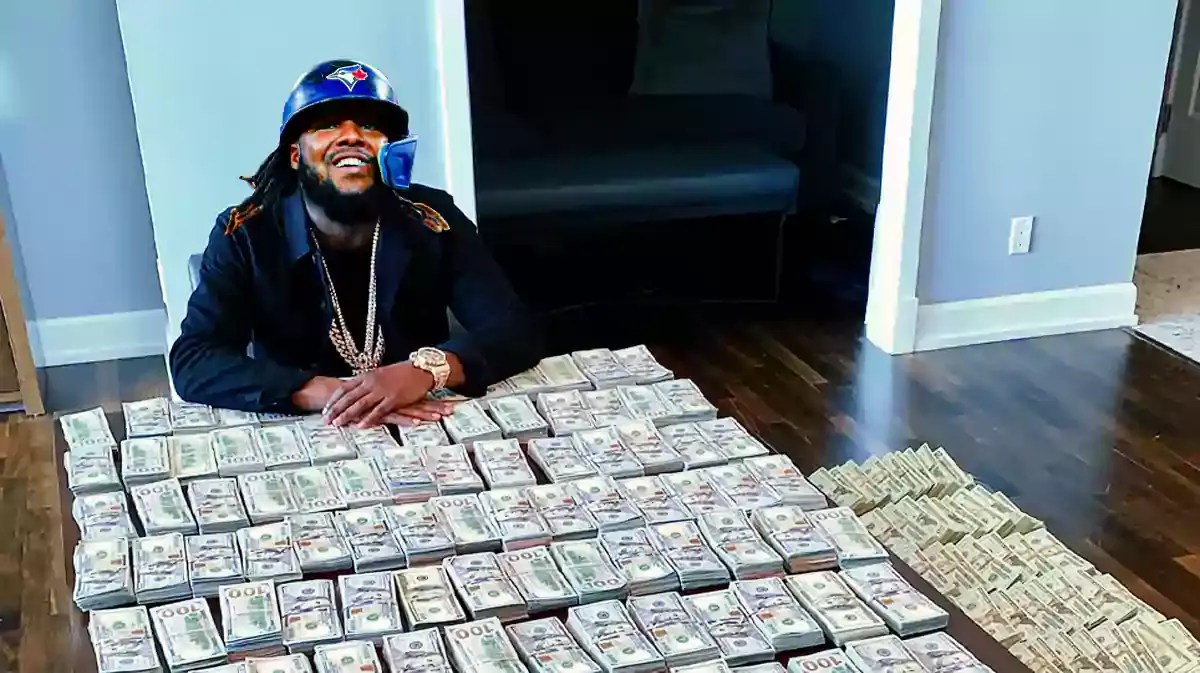 Vladimir Guerrero Jr.' (Blue Jays) as Floyd Mayweather showing off money