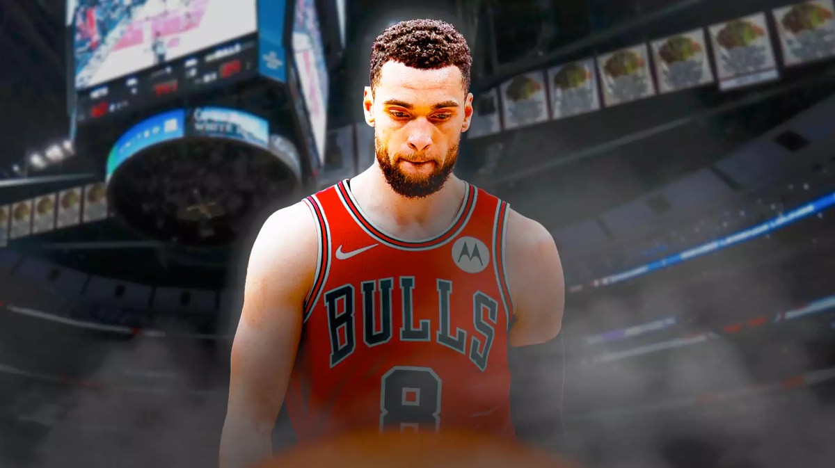 Bulls, Kings, Zach LaVine, Billy Donovan, Zach LaVine injury, Zach LaVine in Bulls uni looking upset with Bulls arena in the background