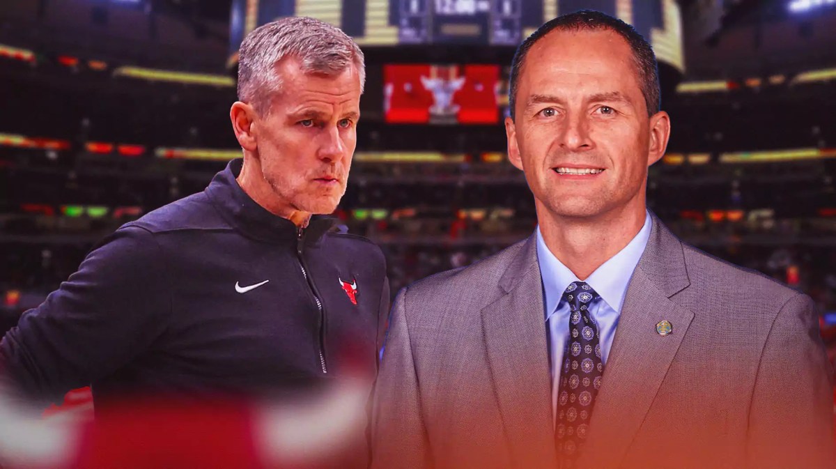 Bulls, Billy Donovan, NBA trade deadline, Billy Donovan Bulls, Zach LaVine, Billy Donovan and Arturas Karnisovas with Bulls arena in the background