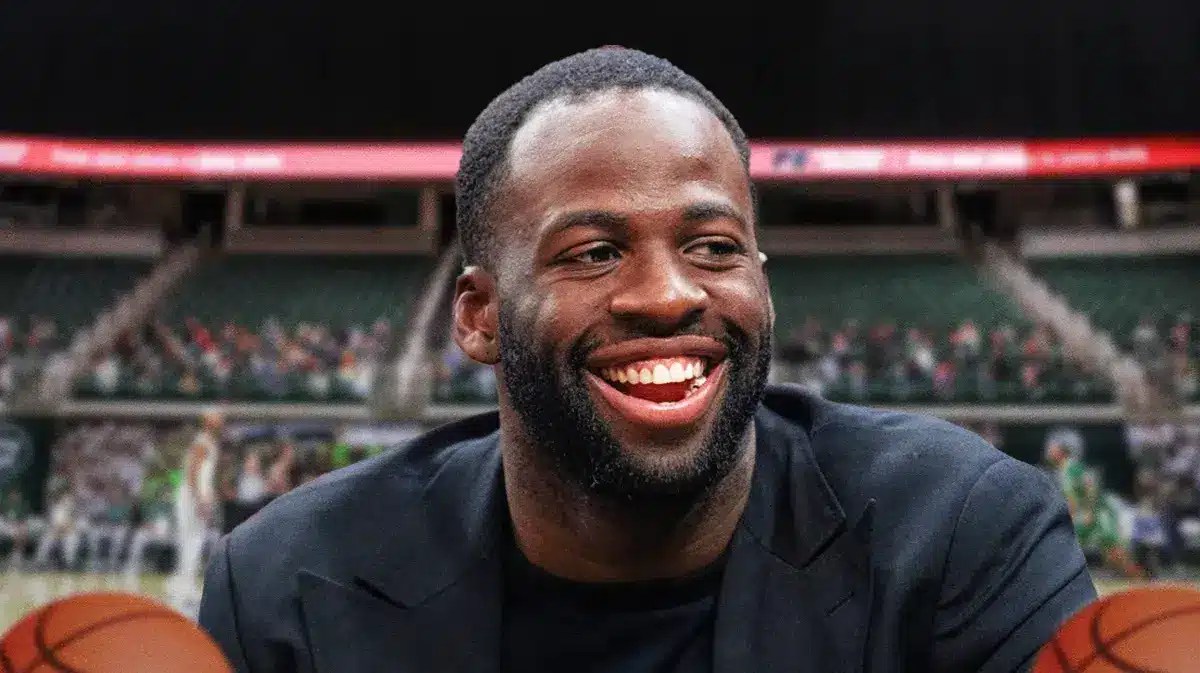 Michigan State basketball, Michigan basketball, Wolverines, Spartans, Draymond Green, Draymond Green with Michigan State basketball arena in the background