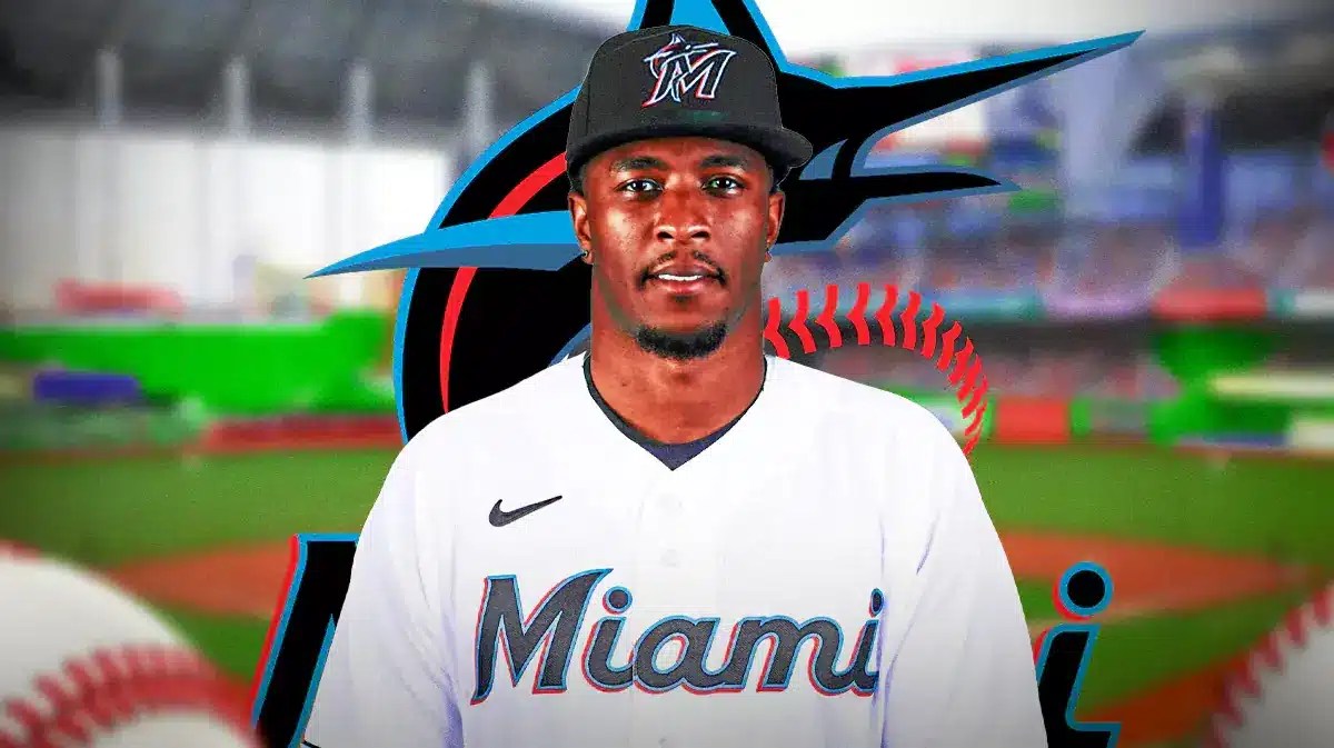 Tim Anderson wearing a Marlins jersey at loanDepot park