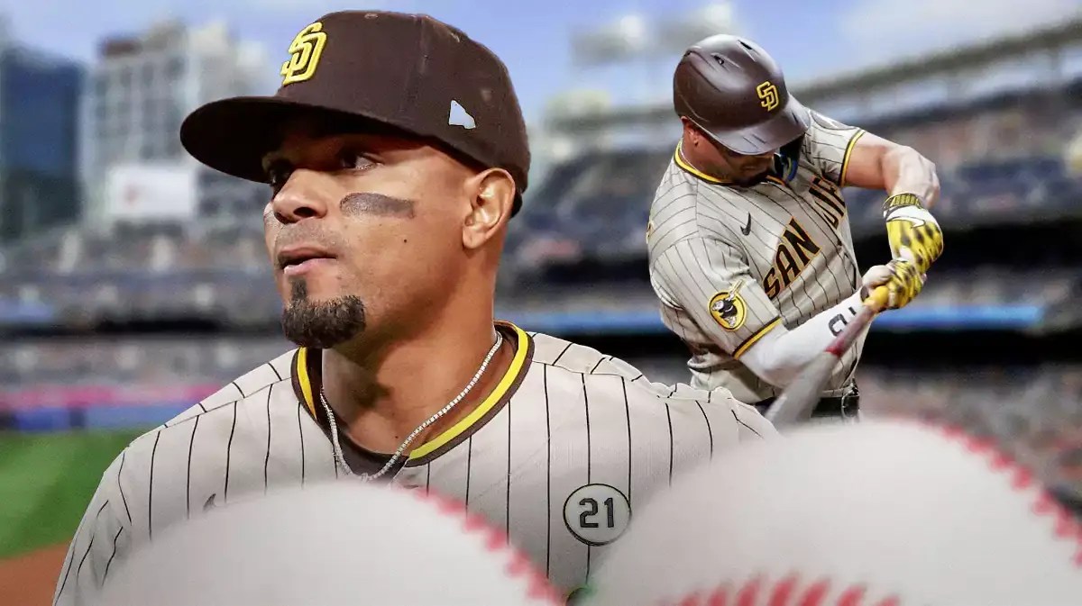 Padres' new second baseman Xander Bogaerts, Petco Park in back